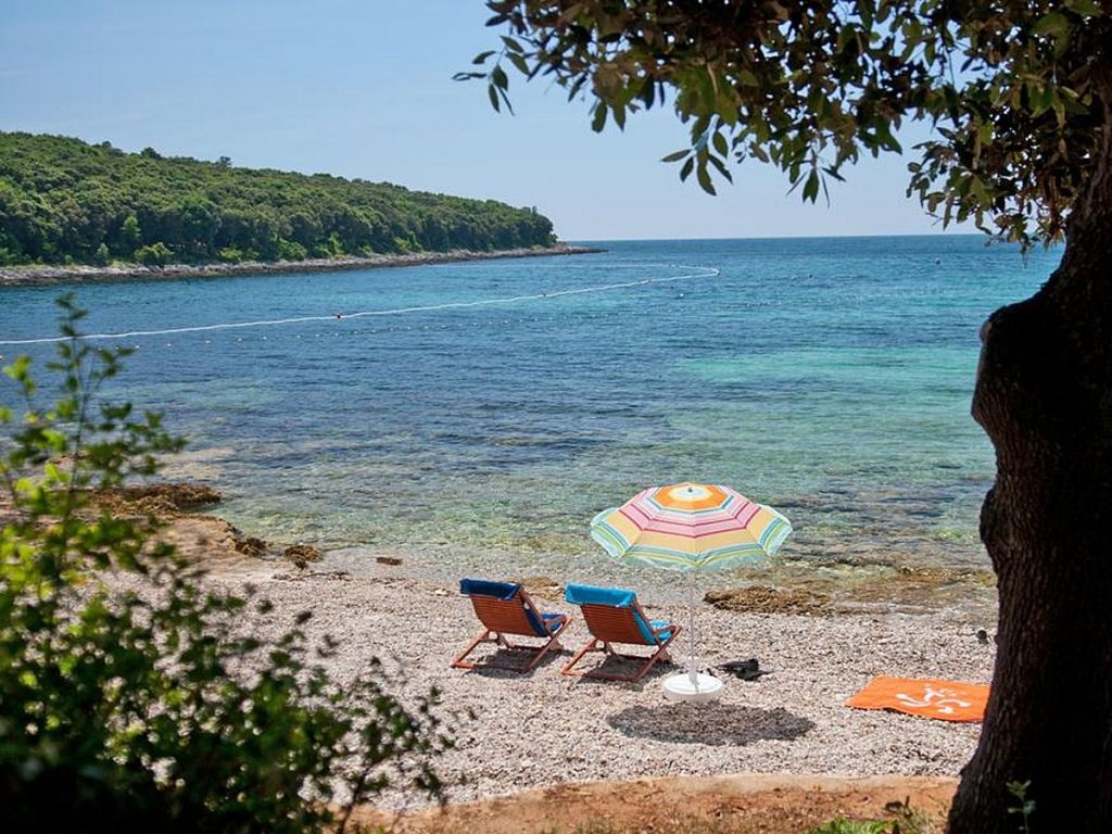 Ferienwohnungen am Strand in Istrien an der Adria in Kroatien