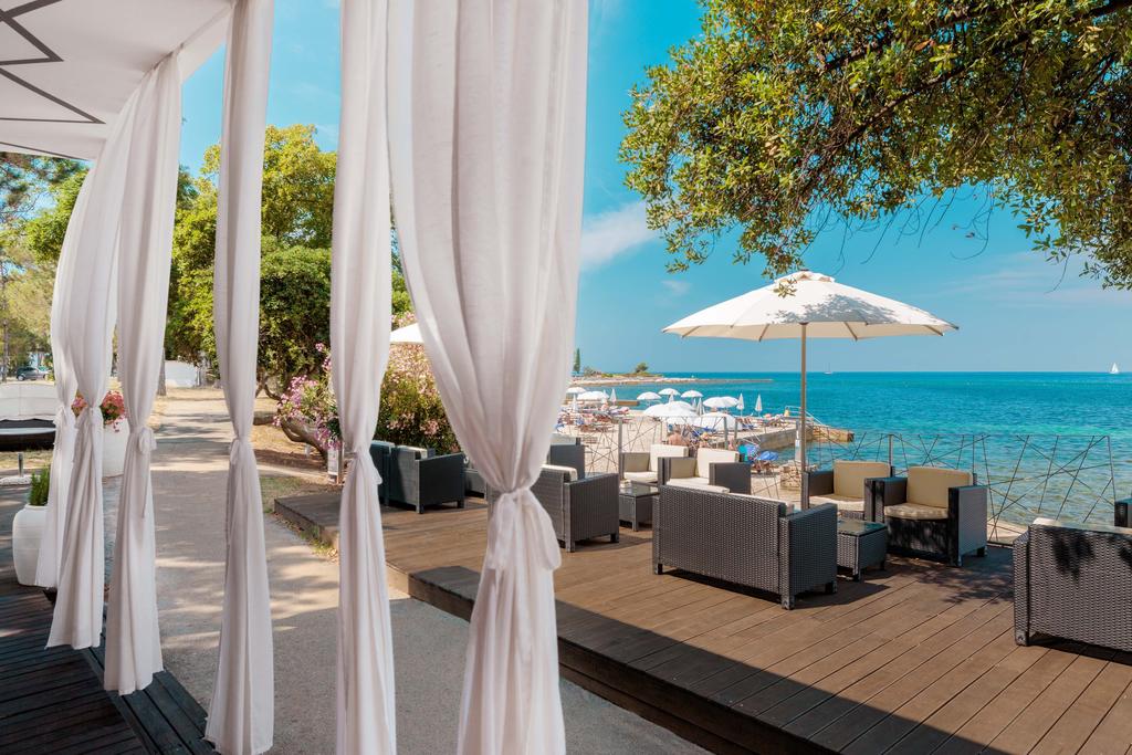 Fünf-Sterne-Hotels am Strand and der Adria in Kroatien